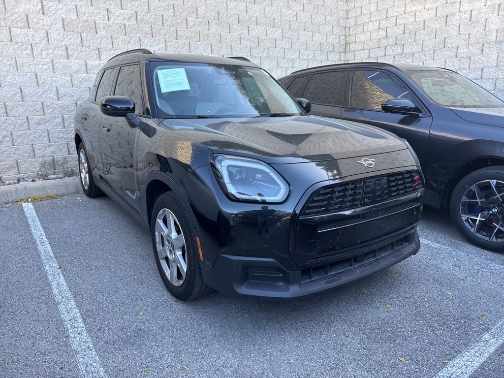 2025 Mini Cooper Base photo 2
