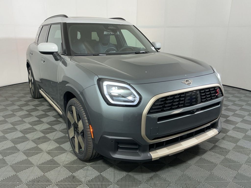 New 2026 MINI Countryman Iconic SUV