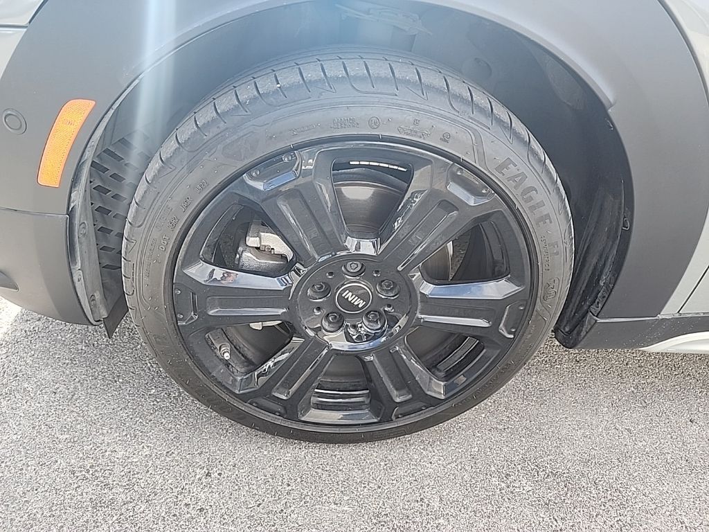 2023 Mini Countryman S Iconic photo 3