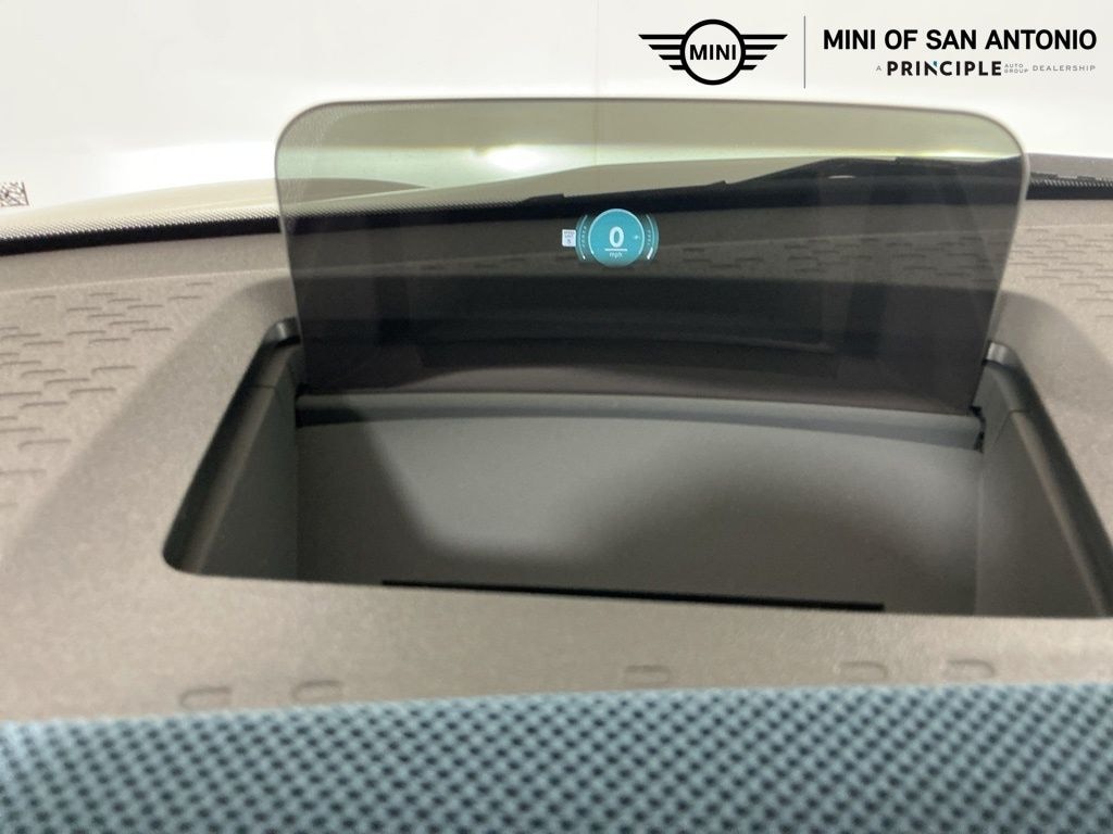 New 2026 MINI Countryman Signature Plus SUV