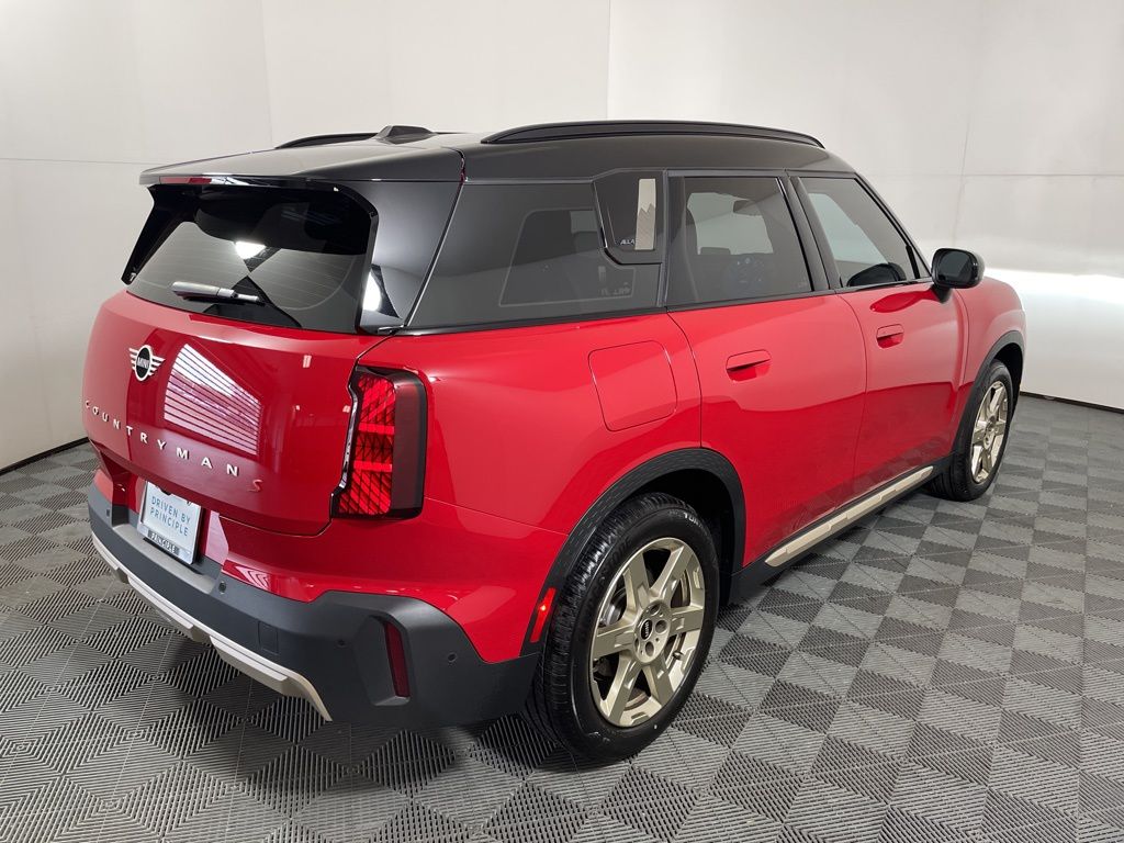 2025 Mini Cooper S ALL4 photo 4