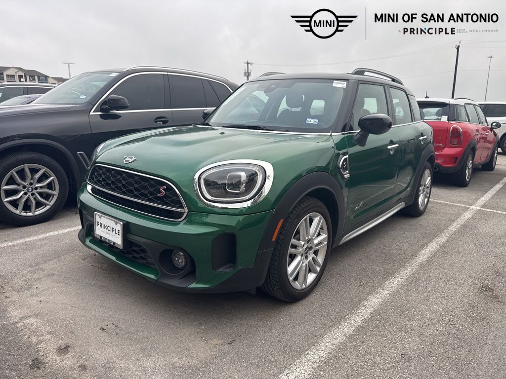 2023 MINI Countryman S ALL4's photo