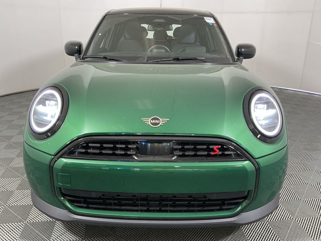 New 2026 MINI 4 Door Signature Plus Hatchback