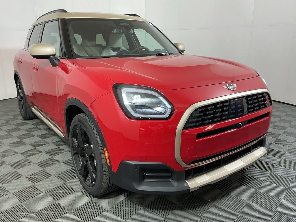New 2026 MINI Countryman Iconic SUV