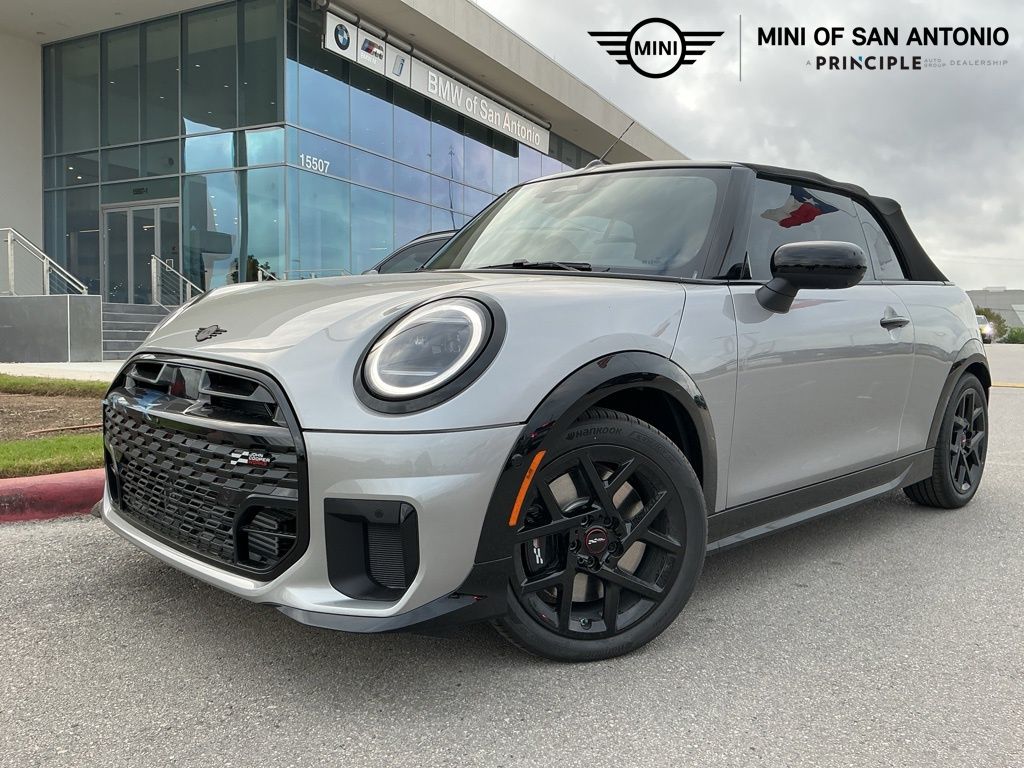 2026 MINI Convertible Cooper S's photo