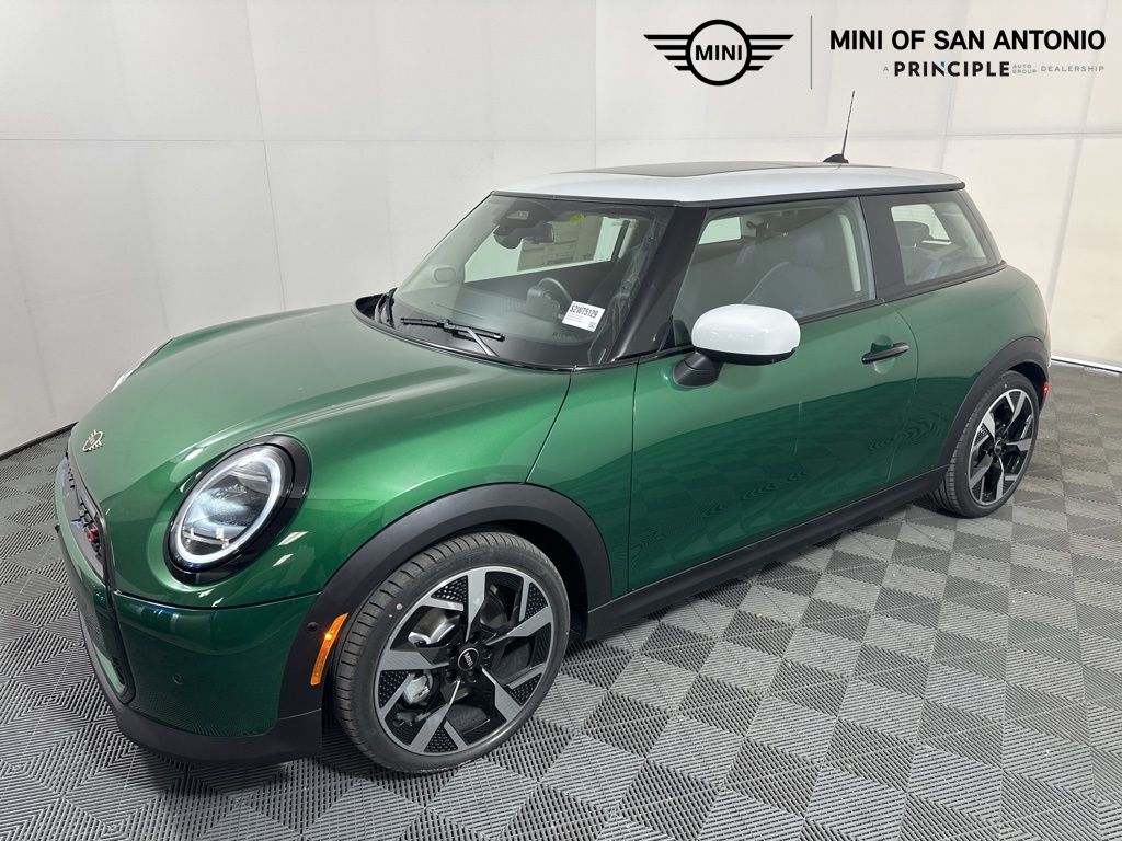 2025 MINI Hardtop 2 Door Iconic