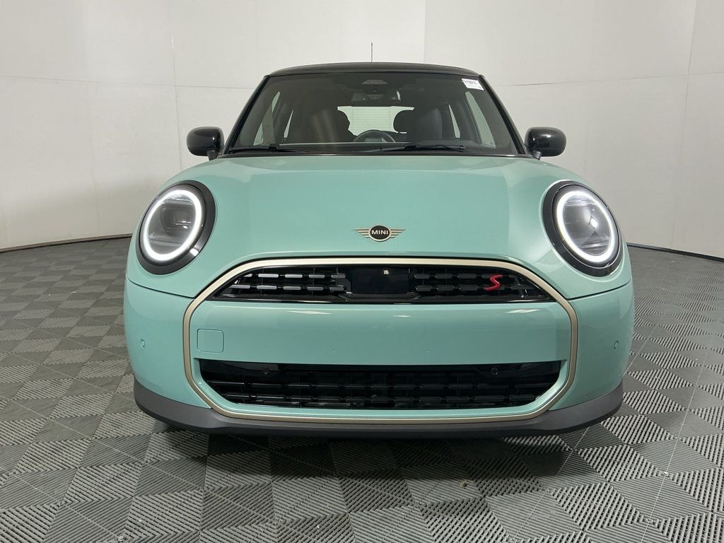 New 2026 MINI 2 Door Signature Plus Hatchback