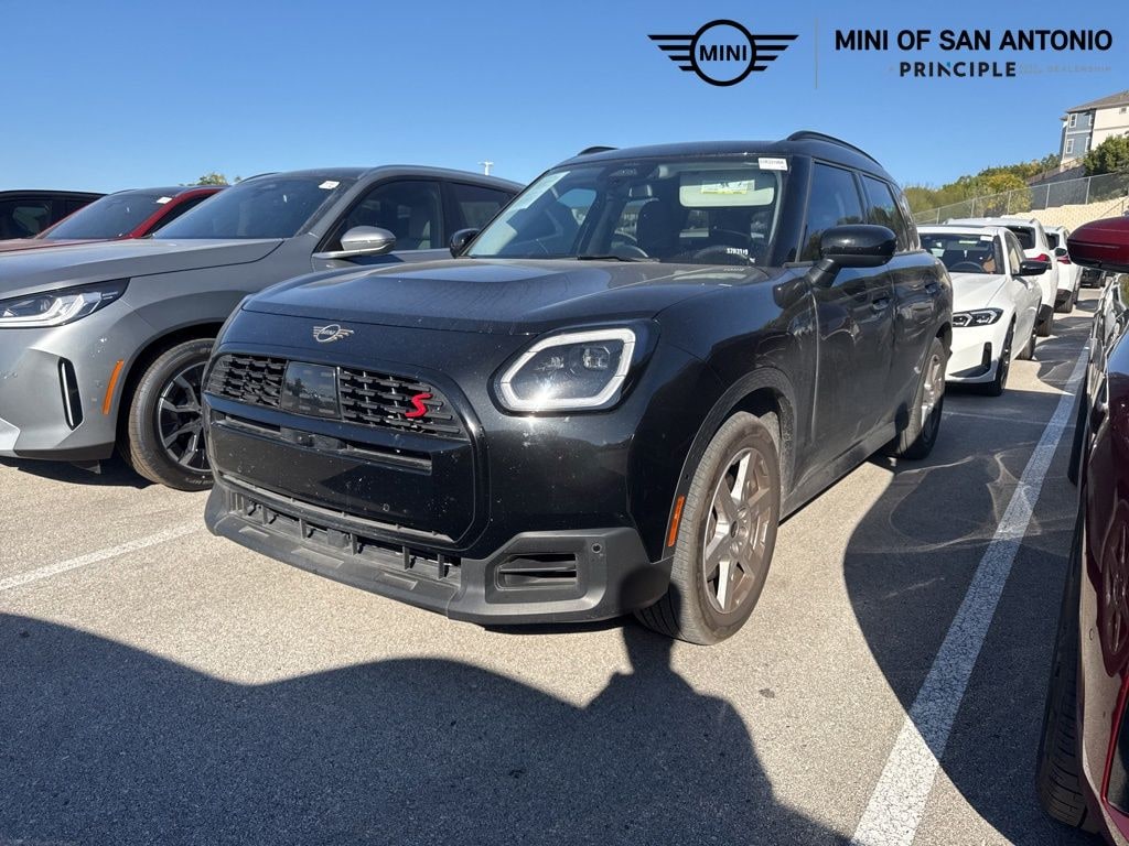 New 2025 MINI Countryman Base SUV