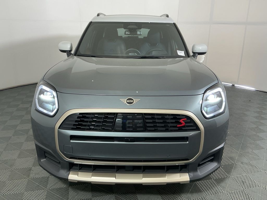 New 2026 MINI Countryman Iconic SUV