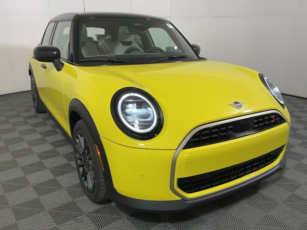 New 2026 MINI 4 Door Signature Plus Hatchback