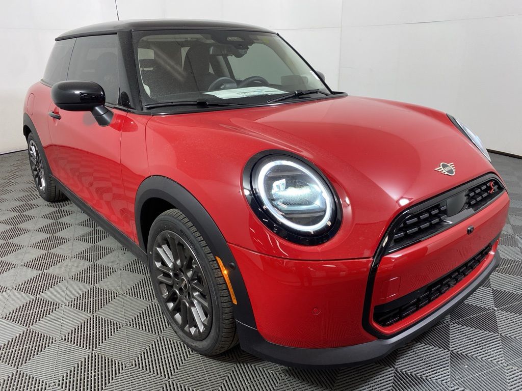 2025 Mini Cooper S Iconic photo 3