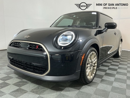 2025 MINI Cooper S Signature Plus Hatchback