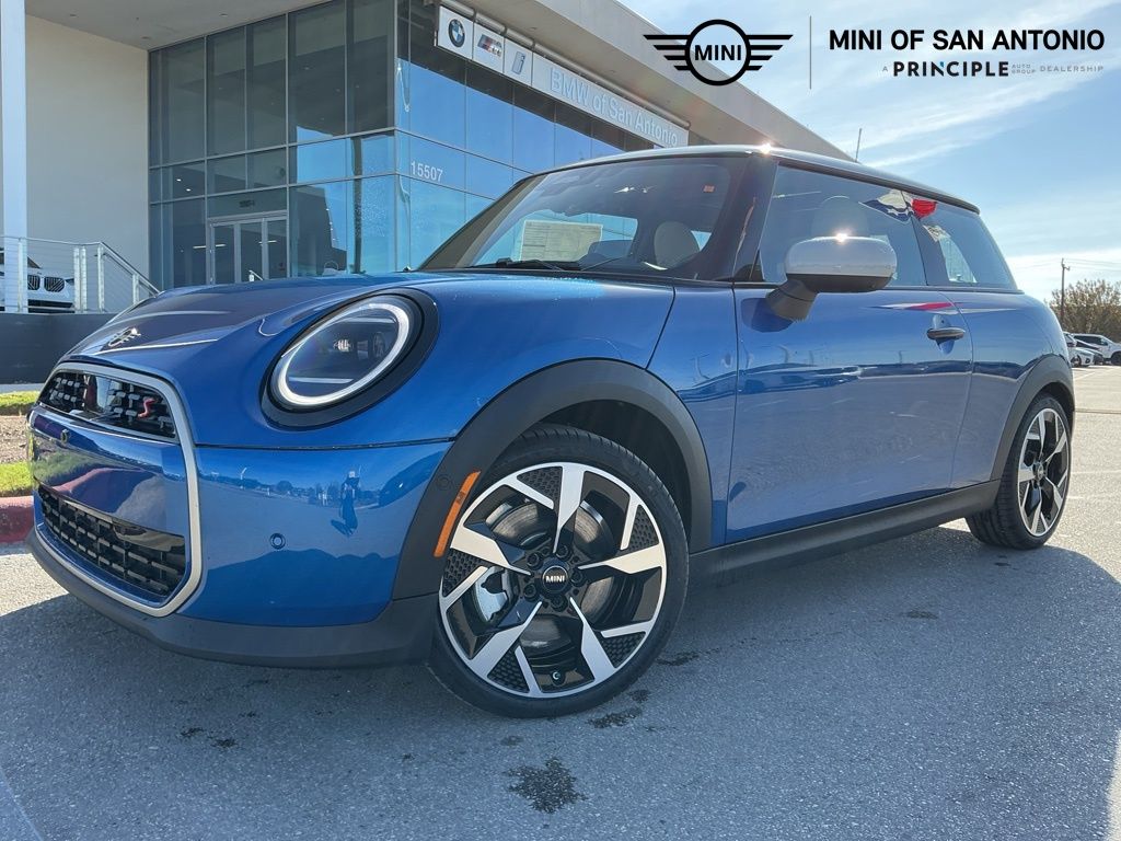 2026 MINI Hardtop 2 Door S's photo