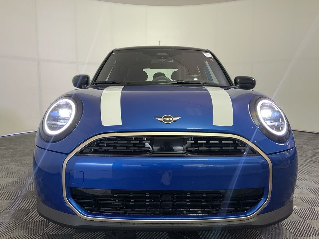 New 2026 MINI 4 Door Signature Plus Hatchback