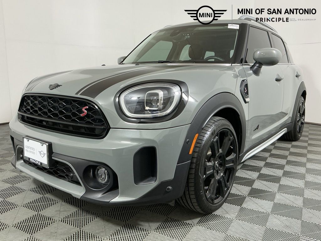 2023 MINI Countryman S's photo