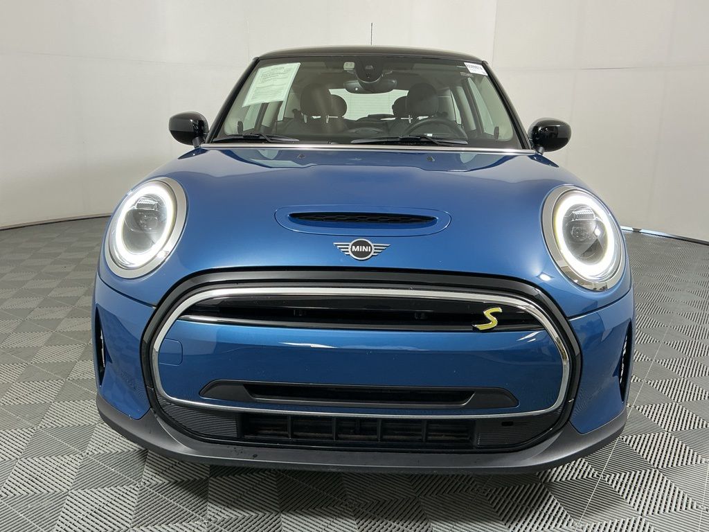 Used 2024 MINI Hardtop 2 Door SE with VIN WMW13DJ05R2V89921 for sale in San Antonio, TX