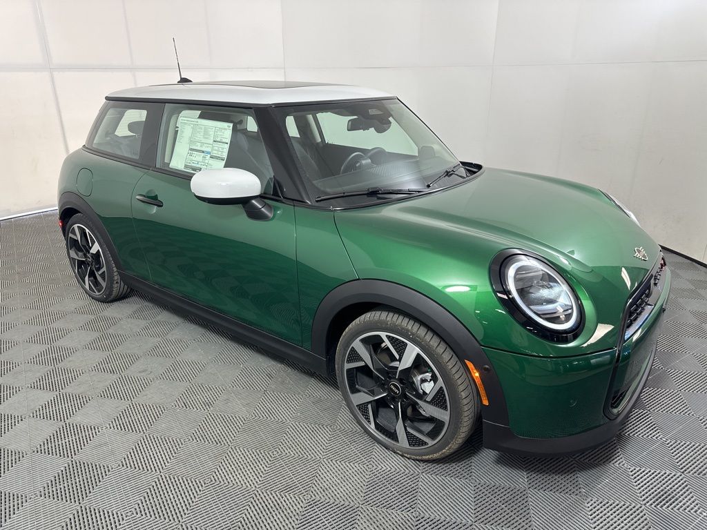 2025 Mini Cooper S Iconic photo 3