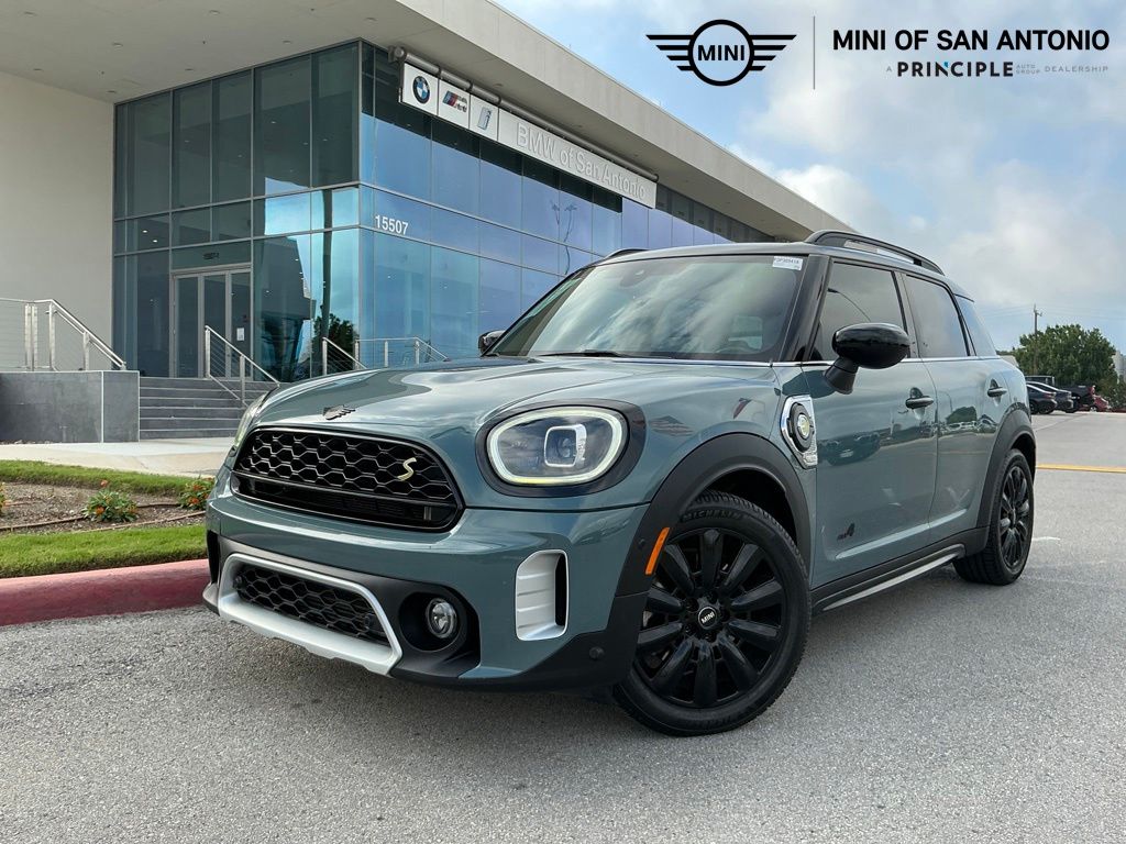 2023 MINI Countryman Cooper S E PHEV ALL4's photo