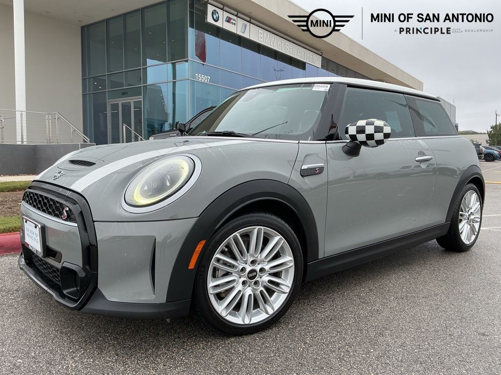 2023 MINI 3 Door S