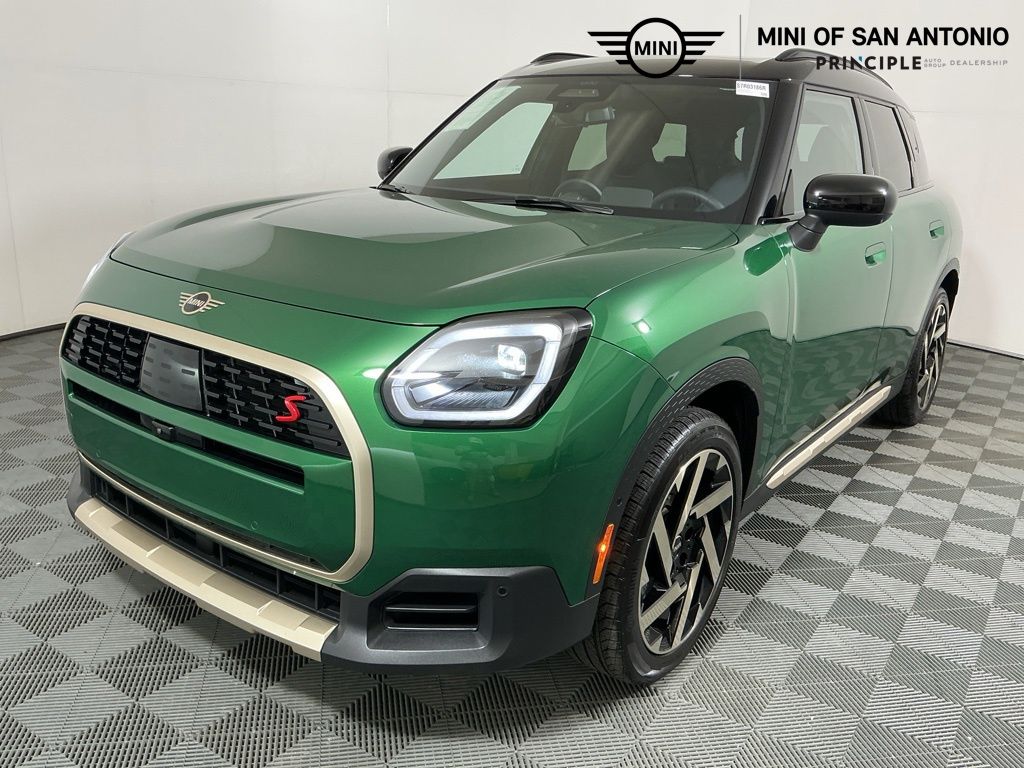 2025 MINI Countryman S's photo