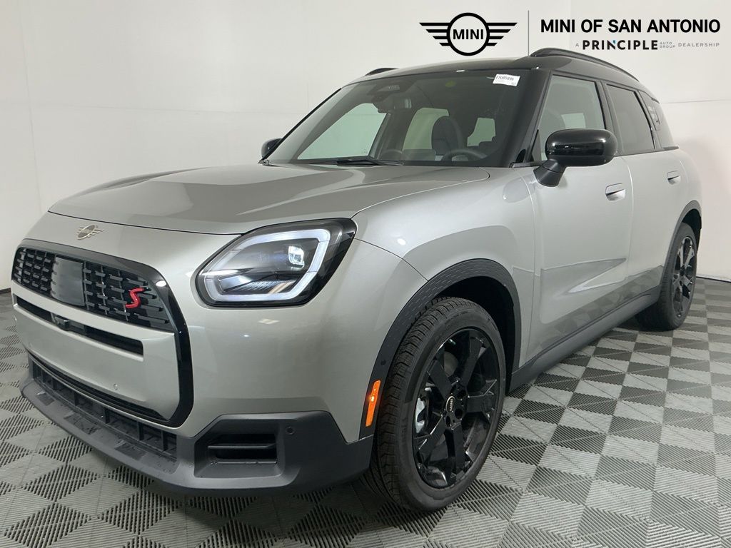 2026 MINI Countryman S's photo