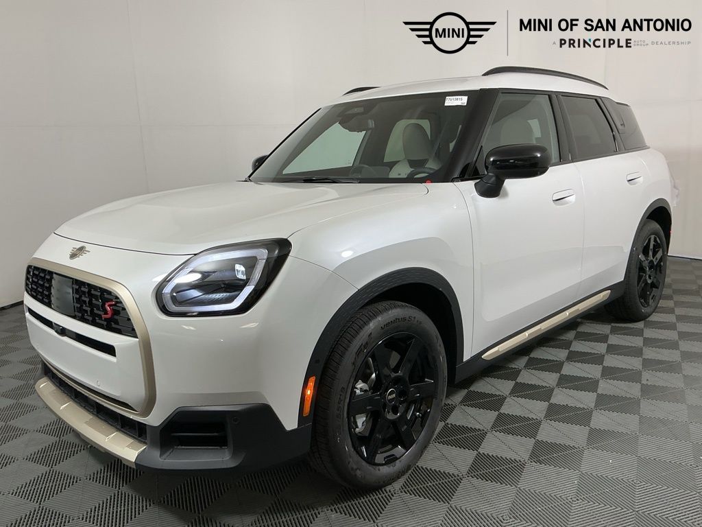 2026 MINI Countryman S's photo