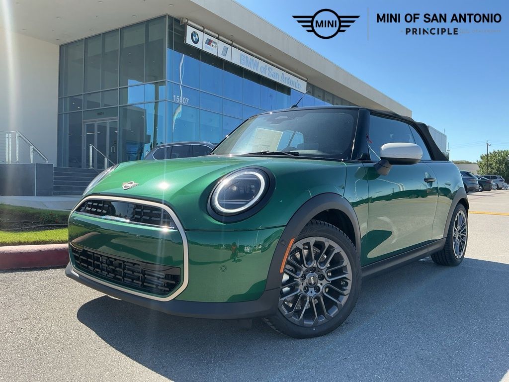 2026 MINI Convertible Cooper Signature's photo