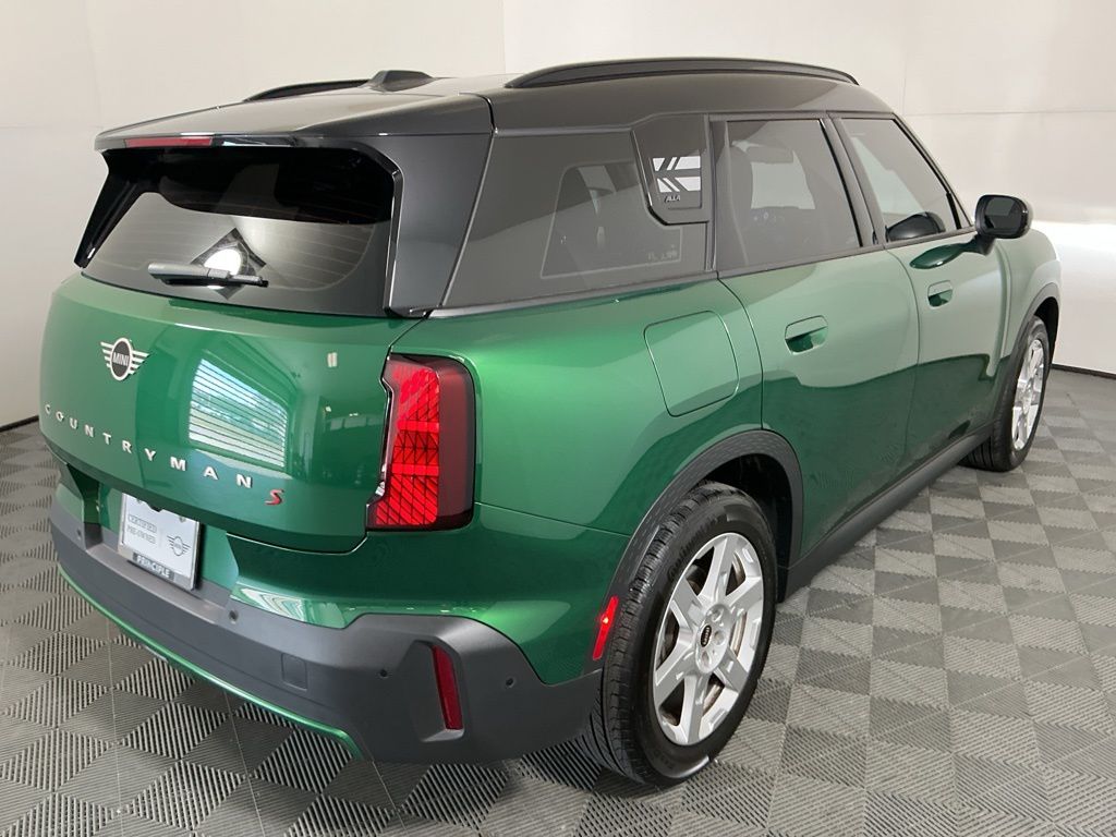 2025 Mini Cooper Base photo 4