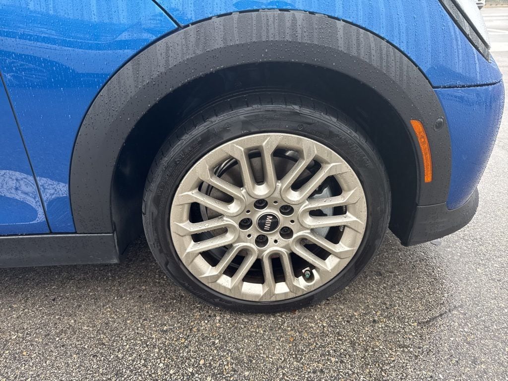 Certified 2025 MINI Cooper S Signature Plus Hatchback