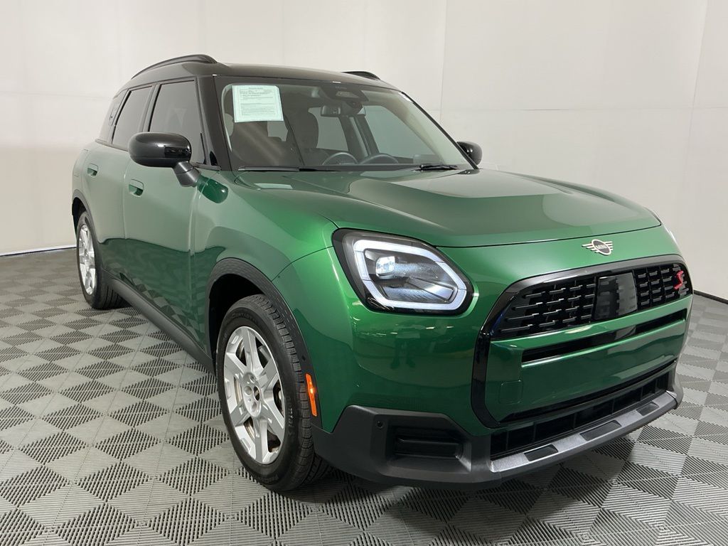 2025 Mini Cooper Base photo 3