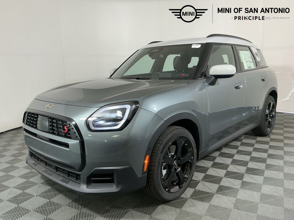 2026 MINI Countryman S's photo