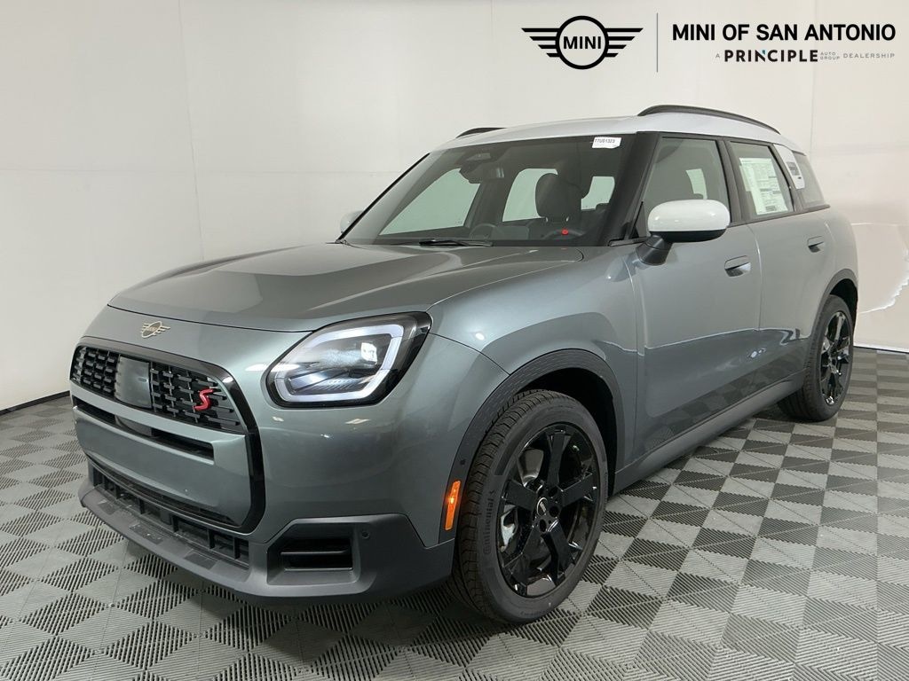 New 2026 MINI Countryman Signature Plus SUV