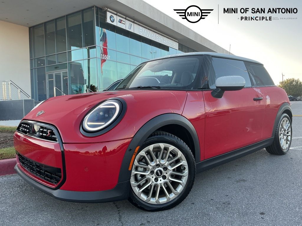 2025 MINI Hardtop 2 Door S's photo