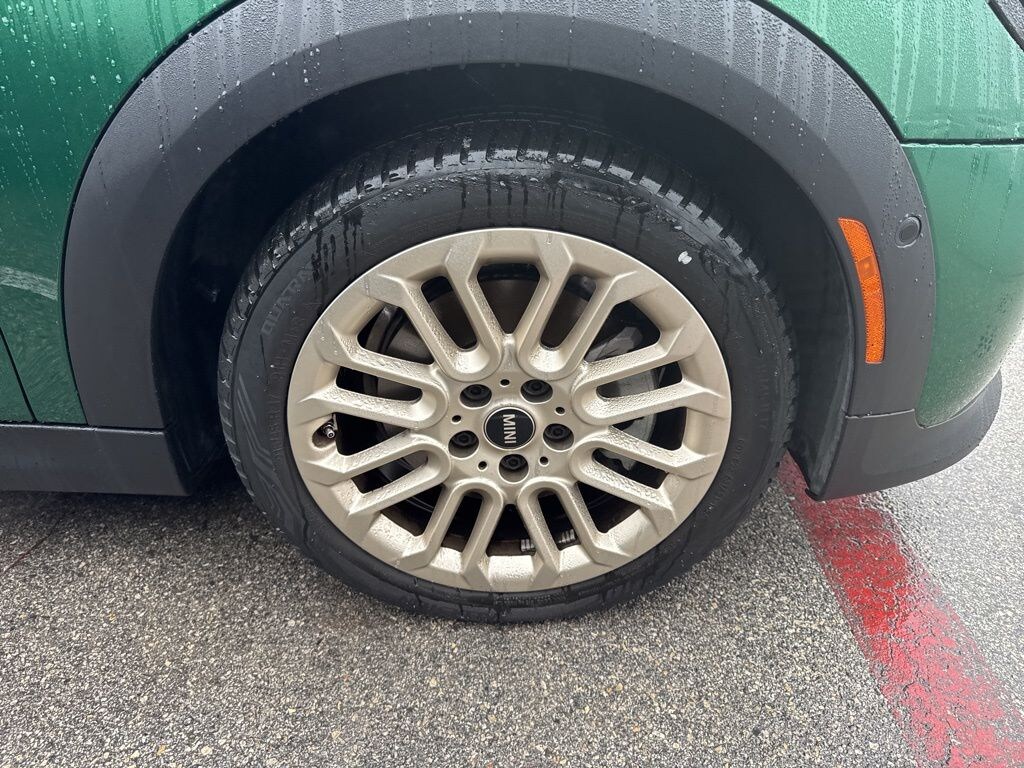 New 2025 MINI Hardtop 2 Door Hatchback