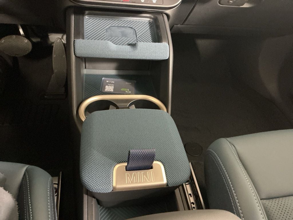 New 2026 MINI Countryman Signature Plus SUV