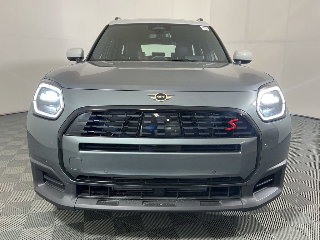 New 2026 MINI Countryman Signature Plus SUV