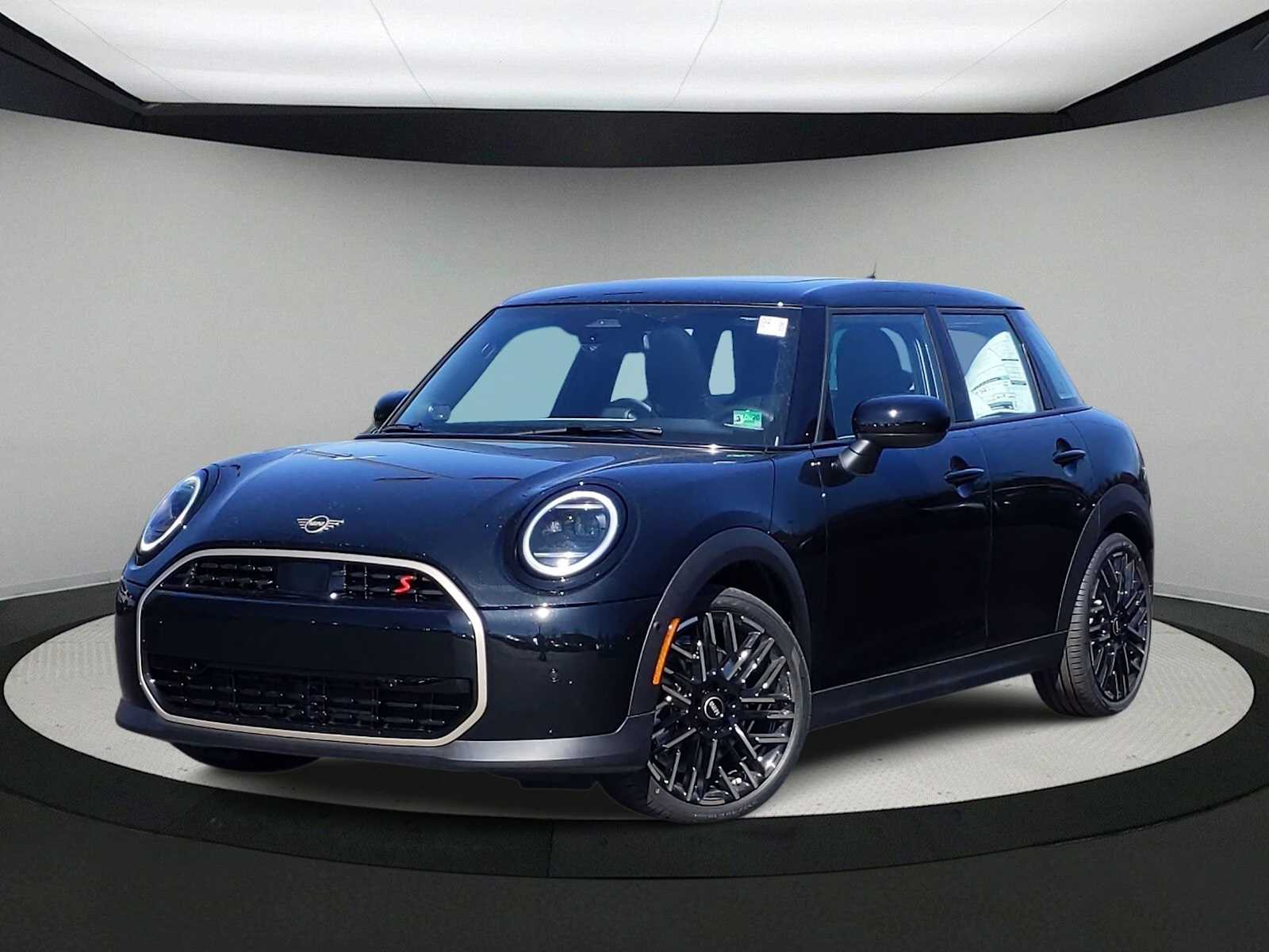 Thumbnail: 2025 MINI Cooper Hardtop - 1