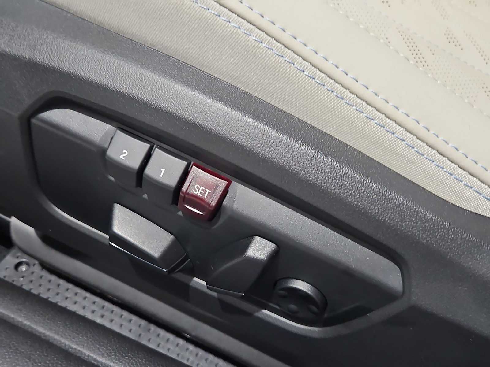 Thumbnail: 2026 MINI Cooper Convertible - 16