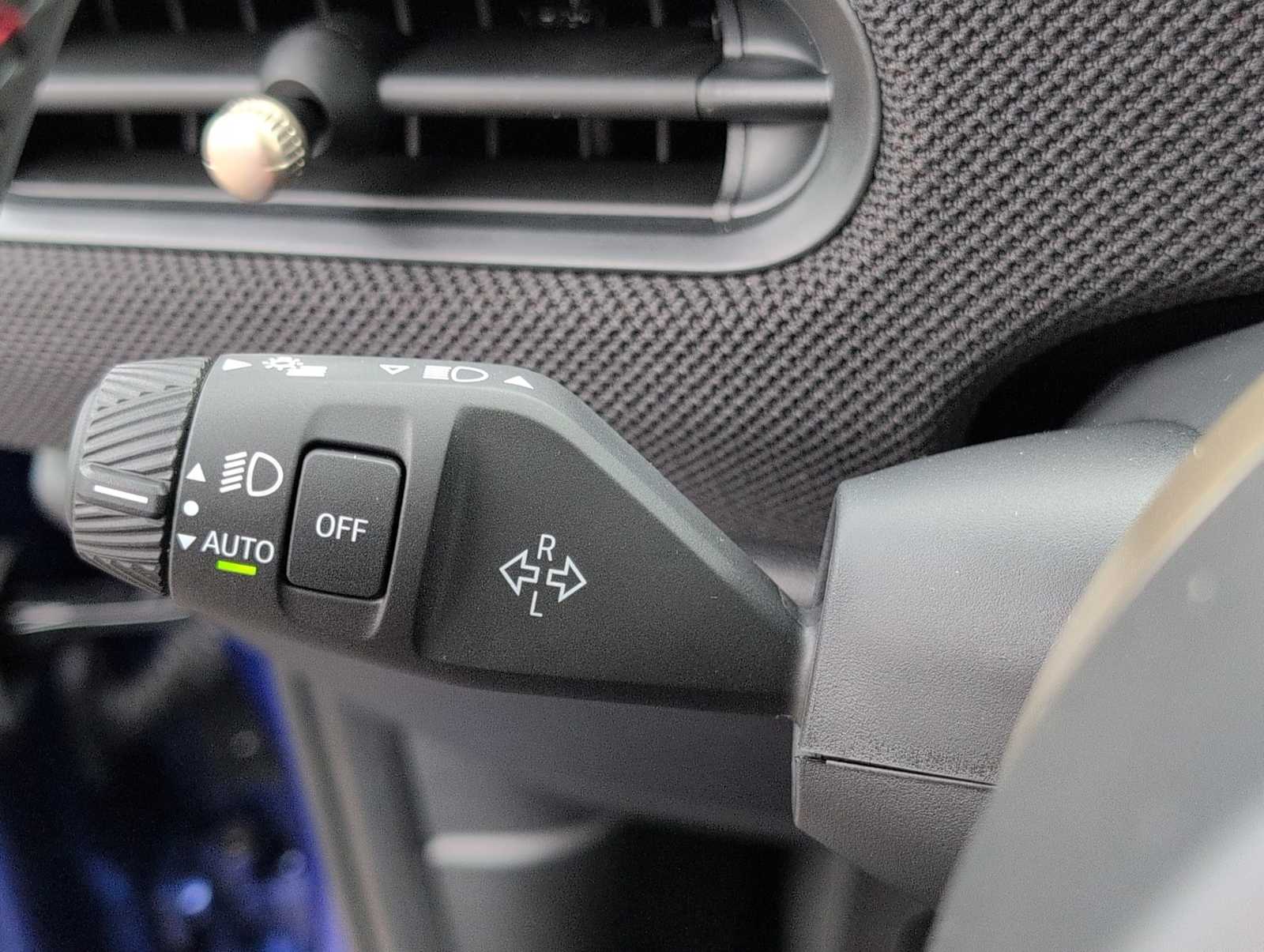 Thumbnail: 2026 MINI Cooper Hardtop - 24