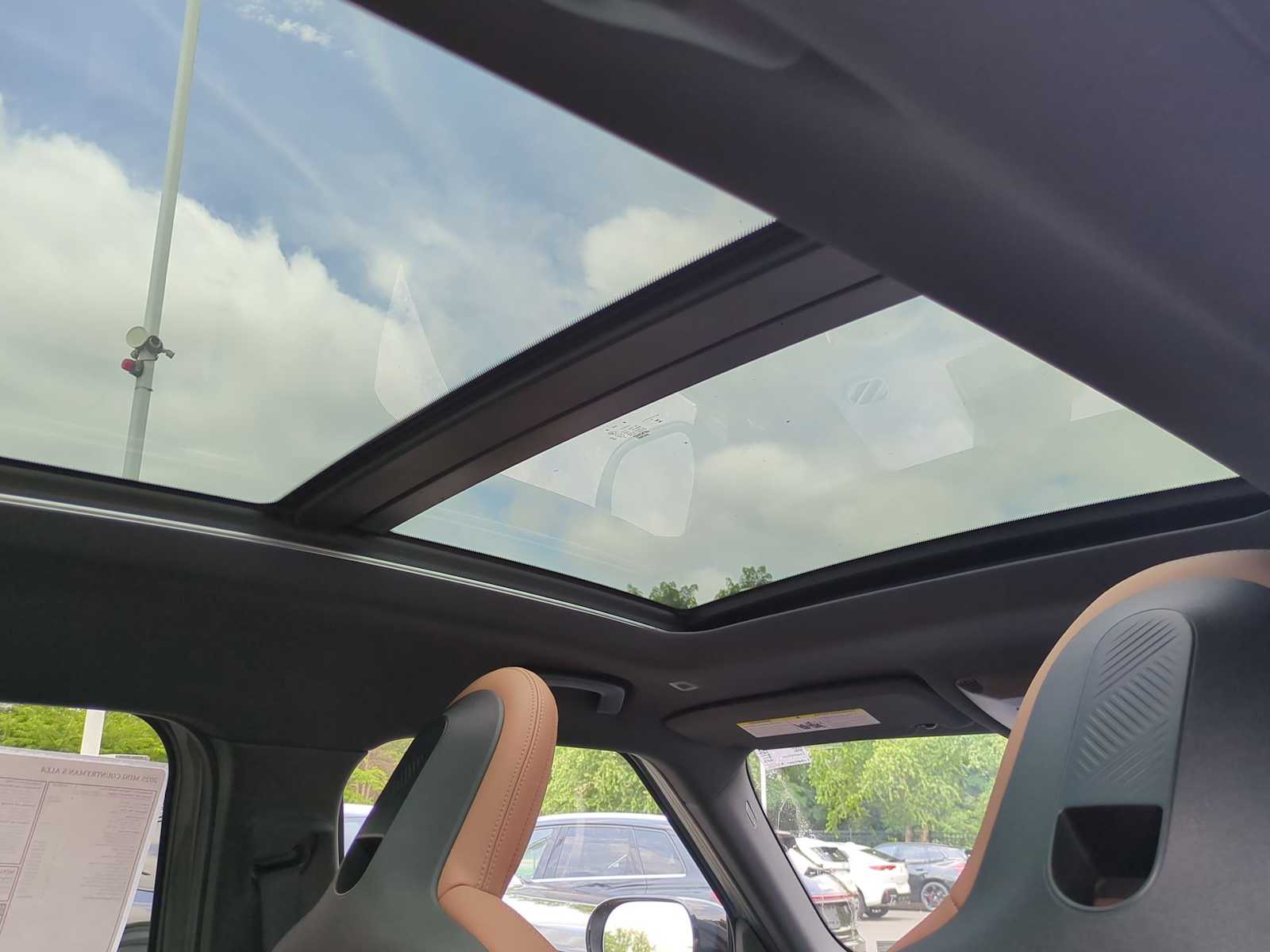 Thumbnail: 2025 MINI Cooper Countryman - 22