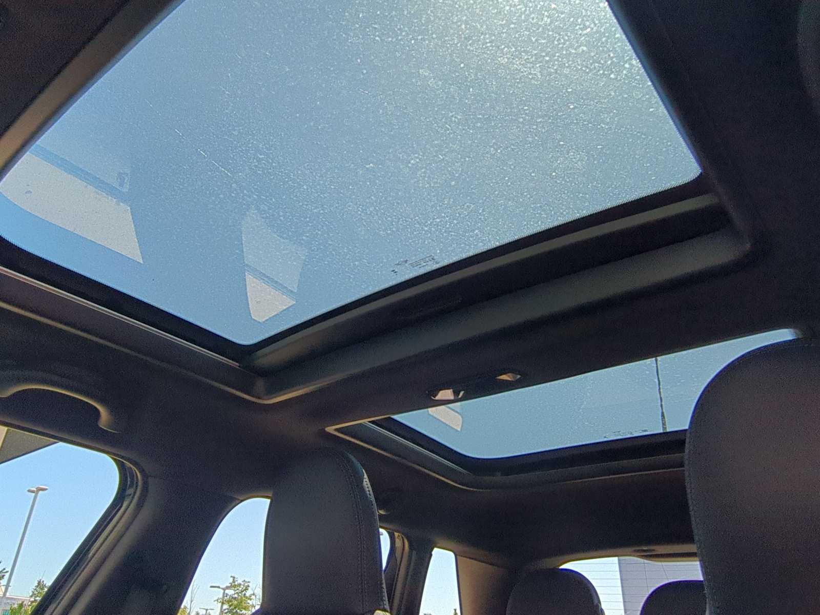 Thumbnail: 2025 MINI Cooper Hardtop - 18