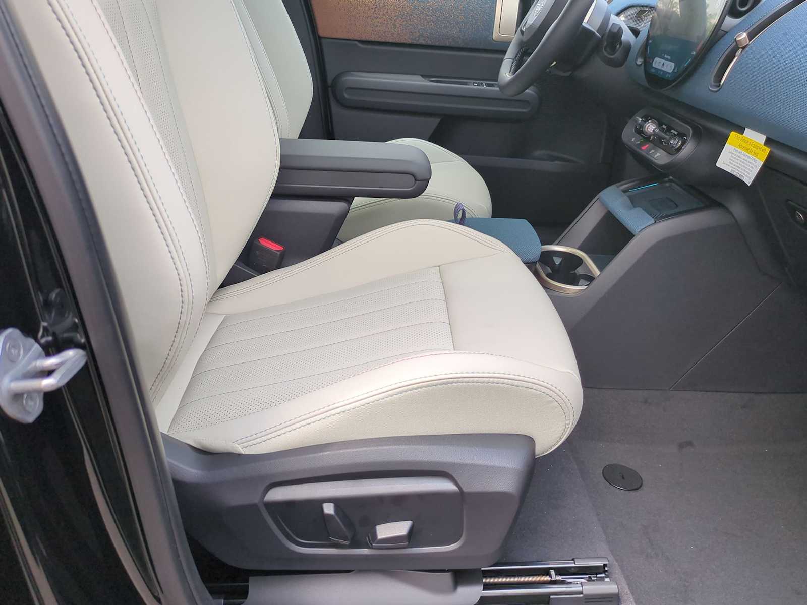 Thumbnail: 2025 MINI Cooper Countryman - 23