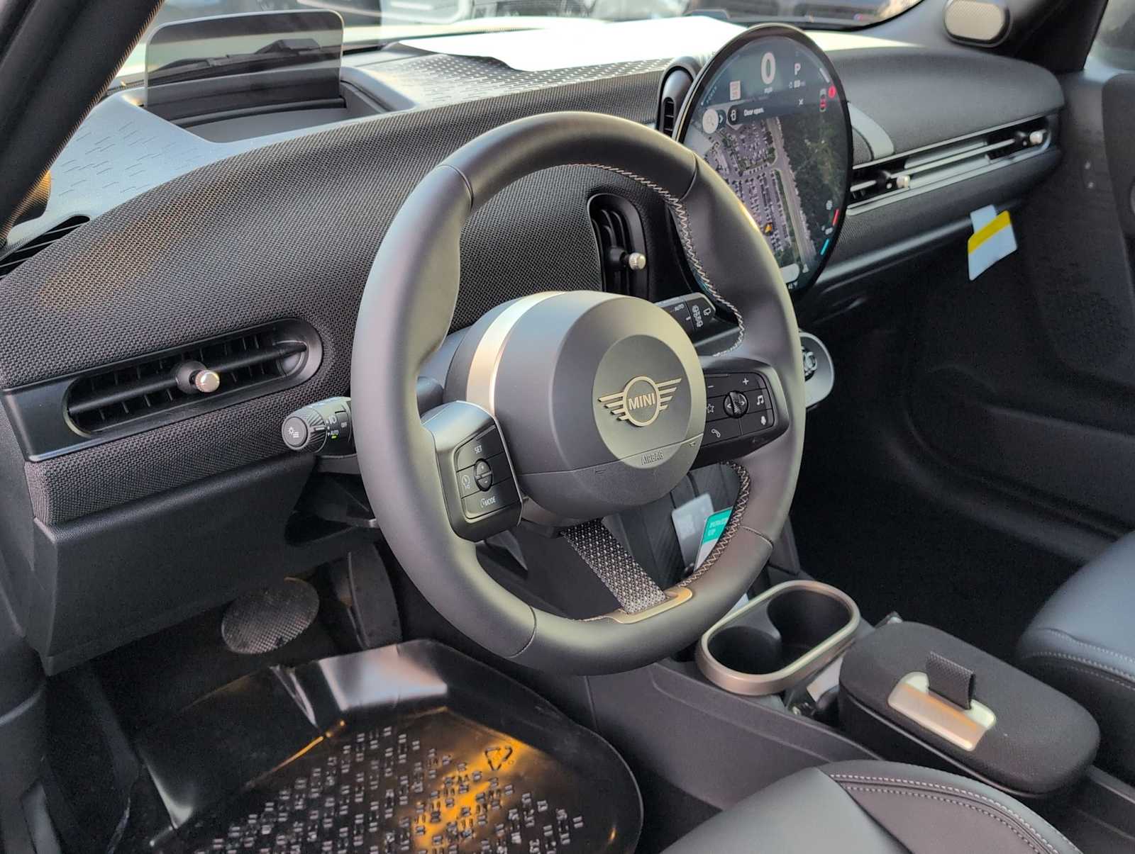 Thumbnail: 2026 MINI Cooper Hardtop - 10