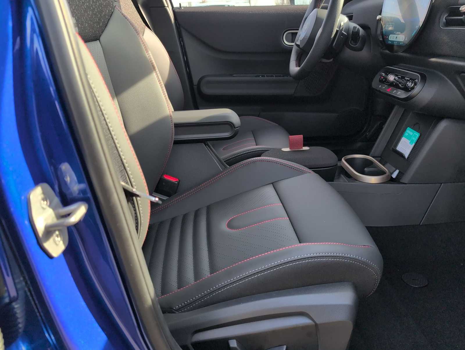 Thumbnail: 2026 MINI Cooper Hardtop - 23