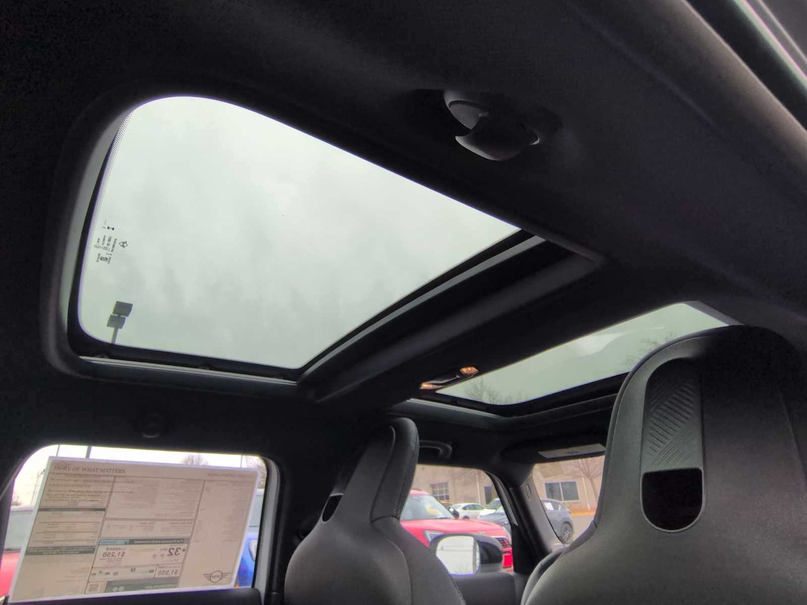 Thumbnail: 2026 MINI Cooper Hardtop - 23