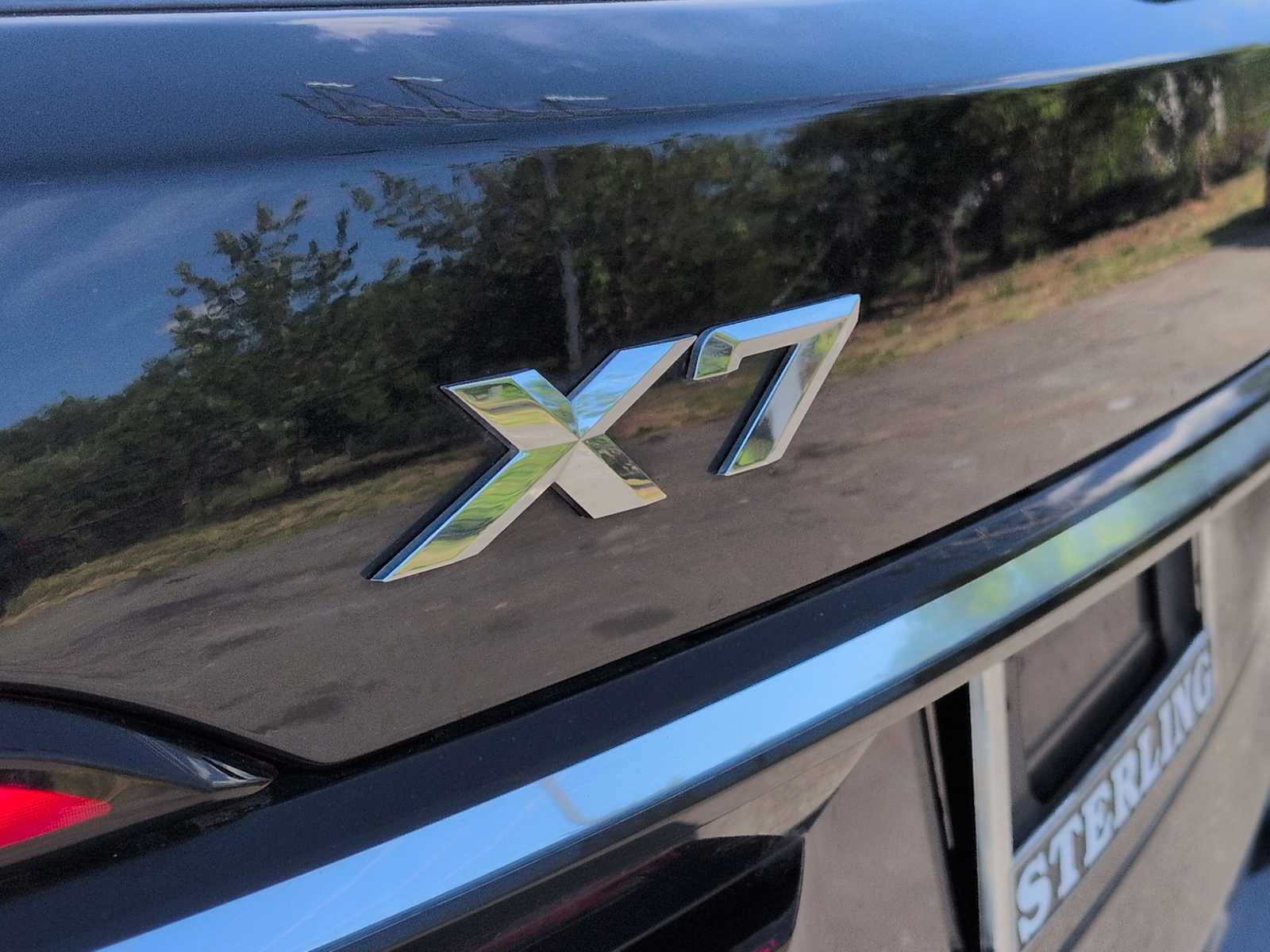 Thumbnail: 2023 BMW X7 - 13