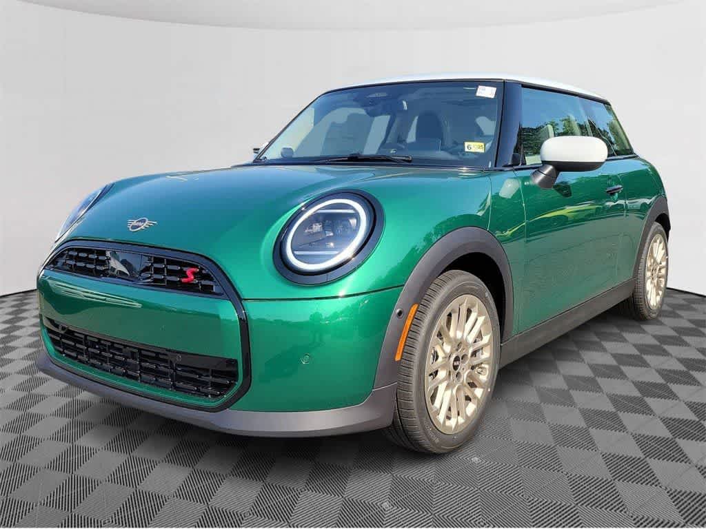 2025 MINI Cooper Hardtop S -
                  Sterling, VA