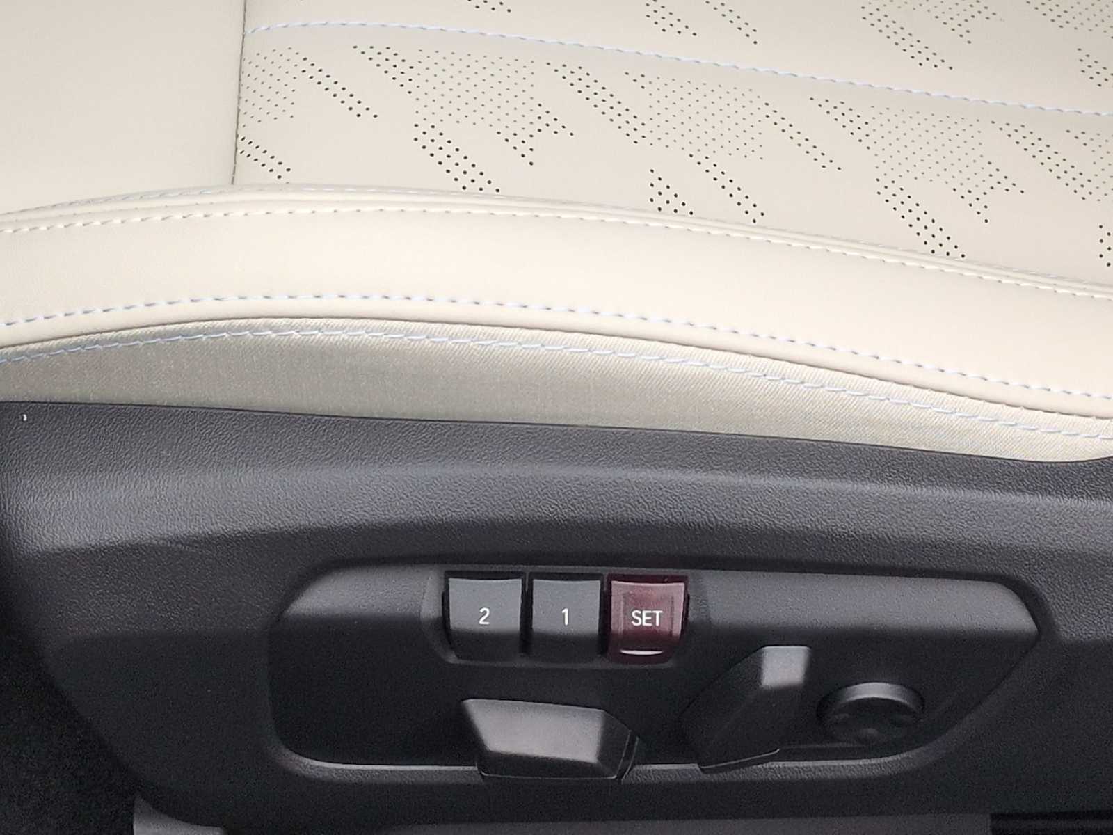 Thumbnail: 2026 MINI Cooper Hardtop - 18