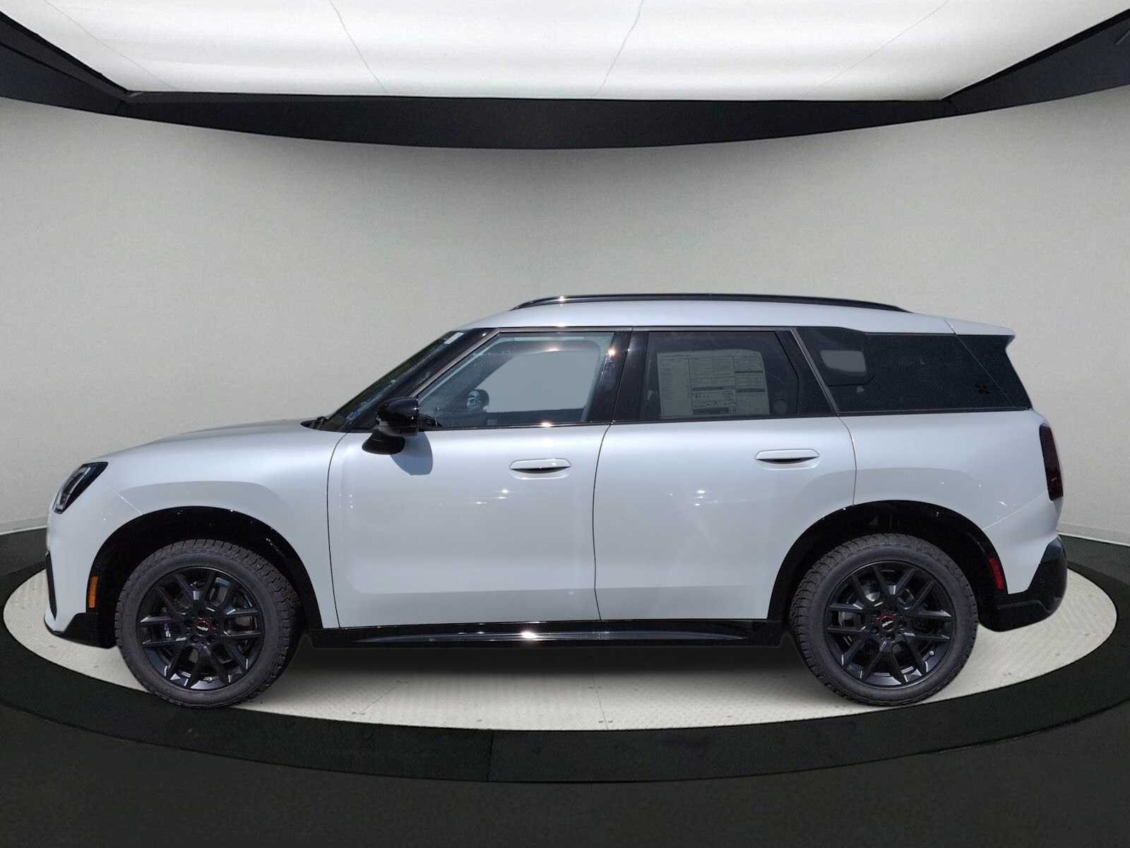 Thumbnail: 2027 MINI Cooper Countryman - 5