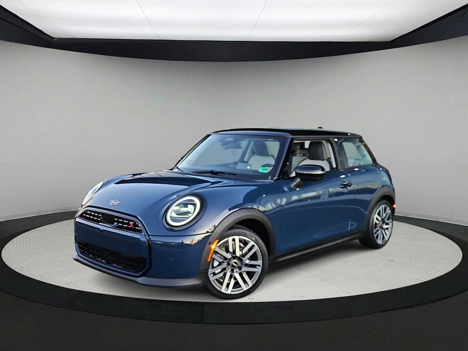 Thumbnail: 2026 MINI Cooper Hardtop - 1